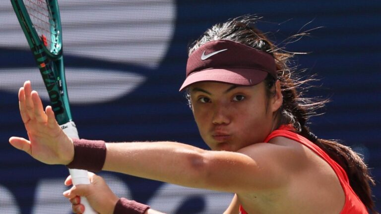 Raducanu vs Rybakina: Stunning US Open Clash Analysis