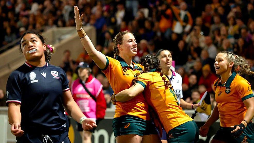 Caitlyn Halse: Must-See Underdog Challenges England Rugby