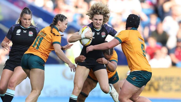 England: Kildunne Starts; Risky France Semi-Final