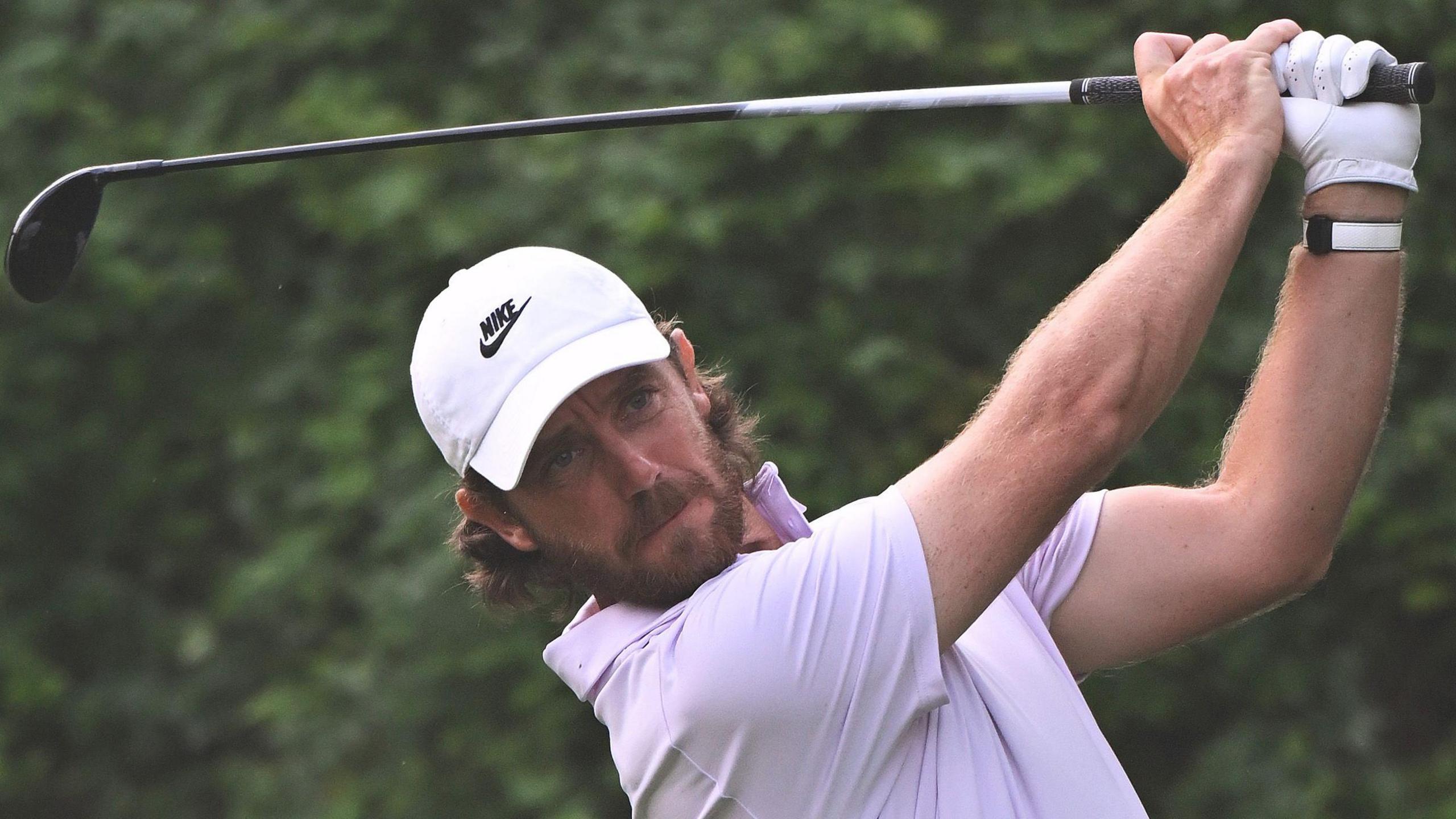 Fleetwood’s Stunning Lead; McIlroy Rallies Strong