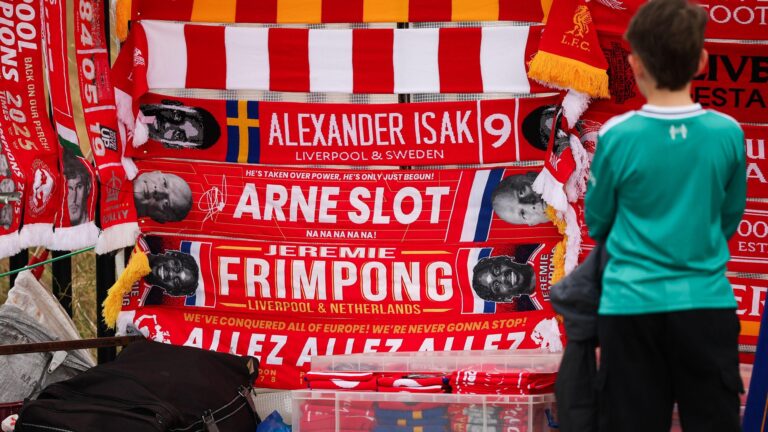 ‘I’m completely happy’ – Slot backtracks on squad comment