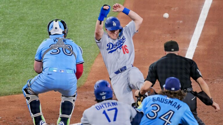 Narrow Dodgers win sets up World Series decider