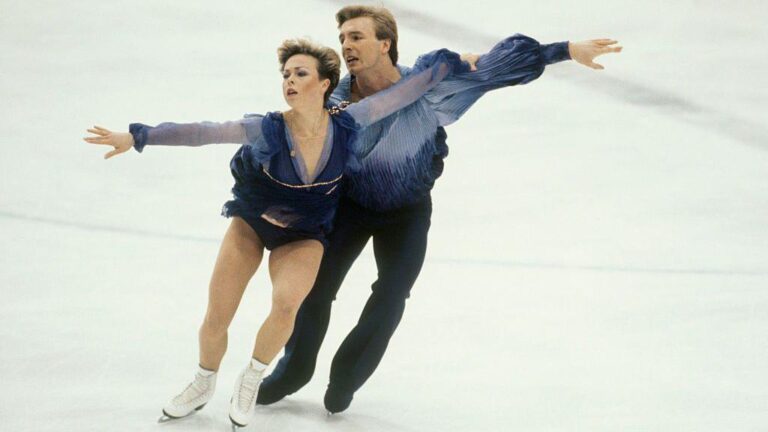 New Year Honours 2026: Torvill & Dean Knighted and Damehood, Wiegman Honoured