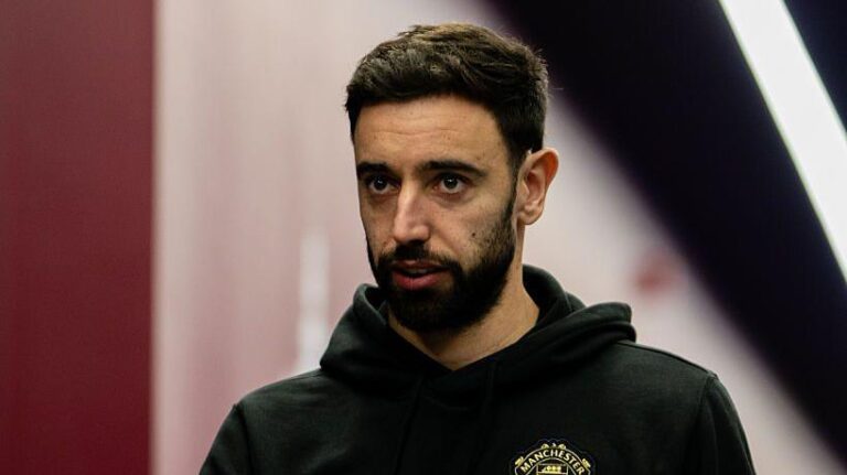 Manchester United Face Challenge Without “Irreplaceable” Bruno Fernandes