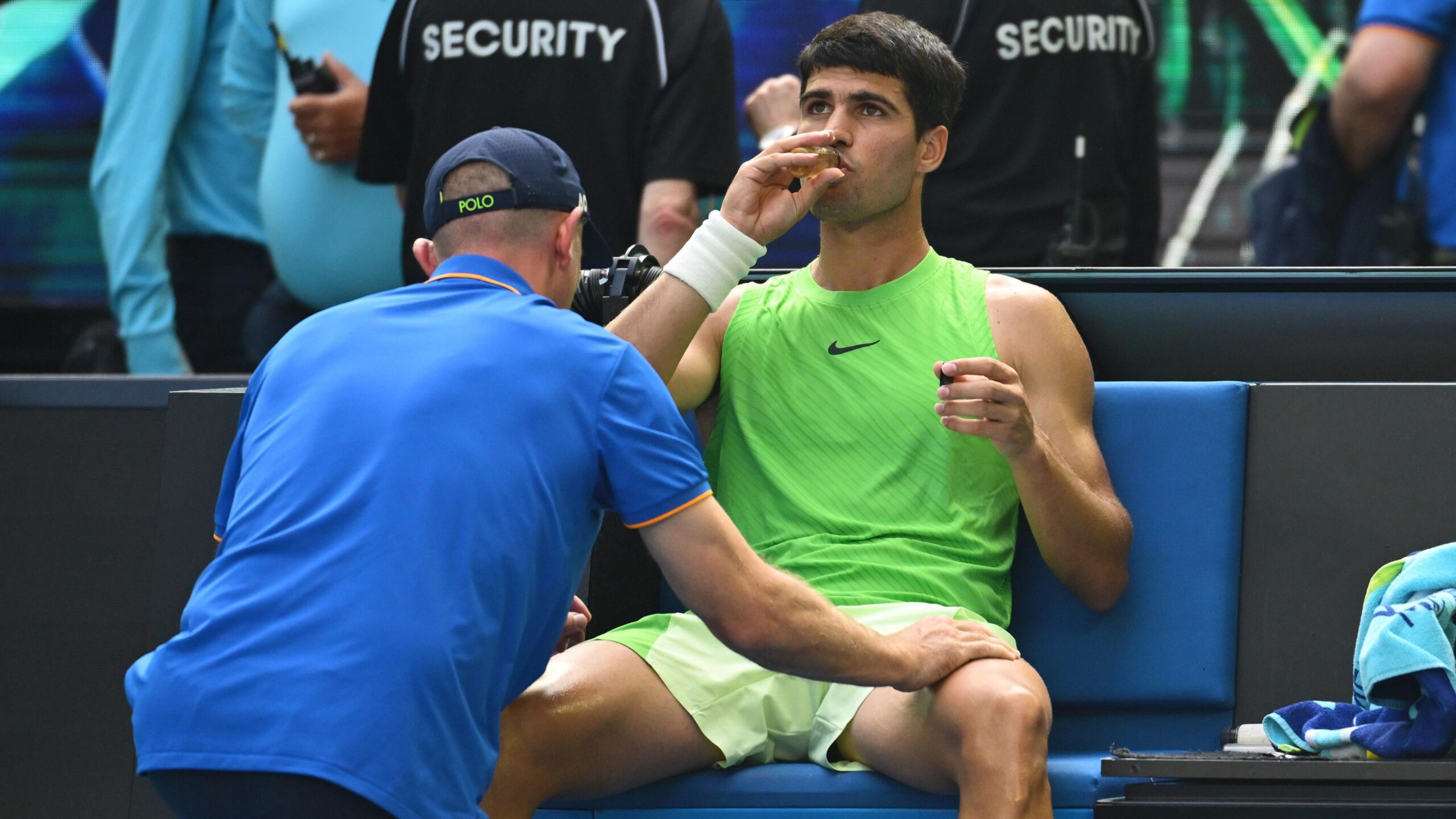 Carlos Alcaraz Battles Cramping to Beat Alexander Zverev and Reach First Australian Open Final in Five-Set Epic