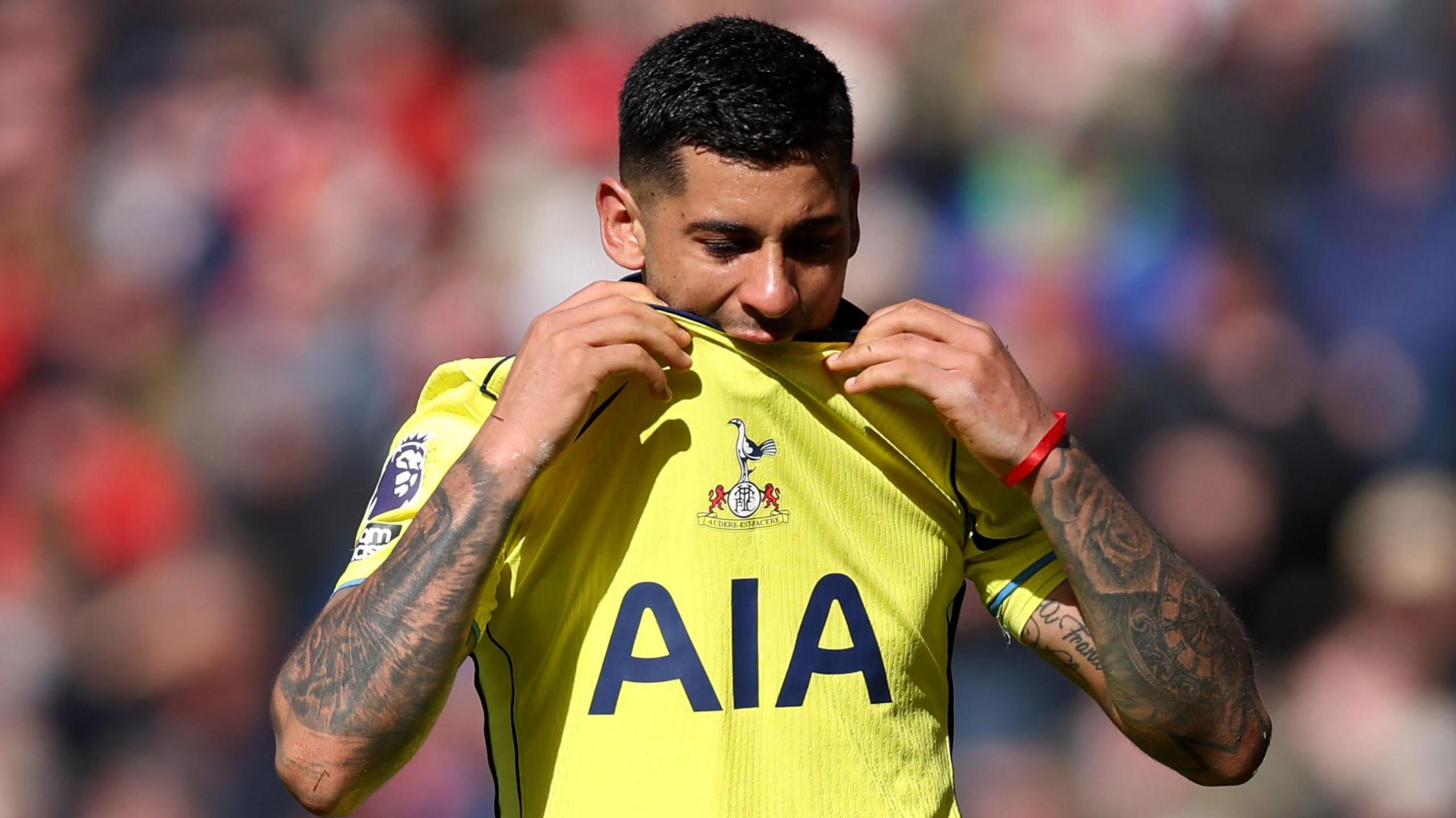 Cristian Romero Injury: Tottenham Captain Ruled Out for Rest of Premier League Season in Relegation Fight