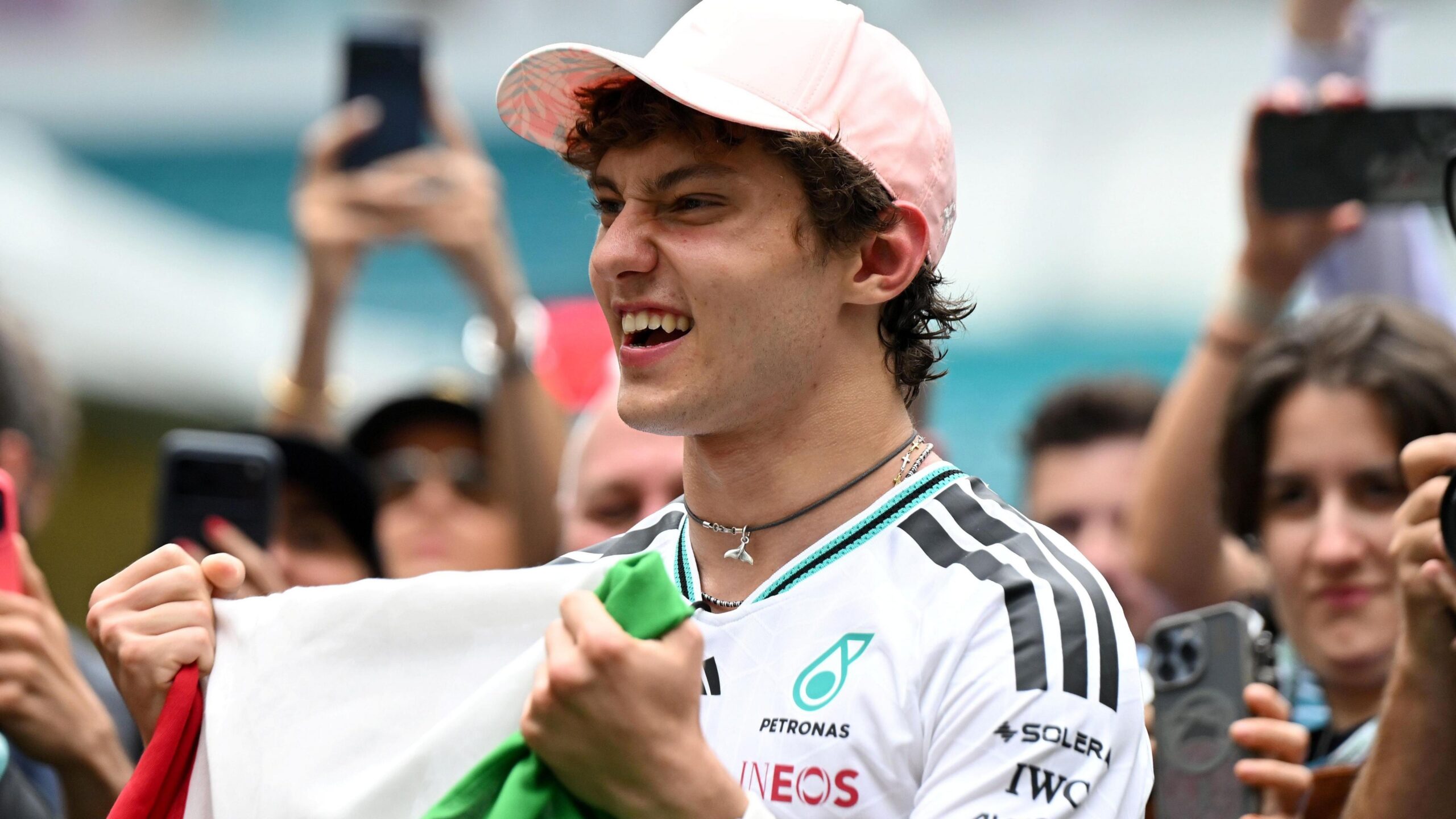 Kimi Antonelli’s Remarkable Rise: Miami Grand Prix Victory Highlights Young Star’s Potential in Formula 1
