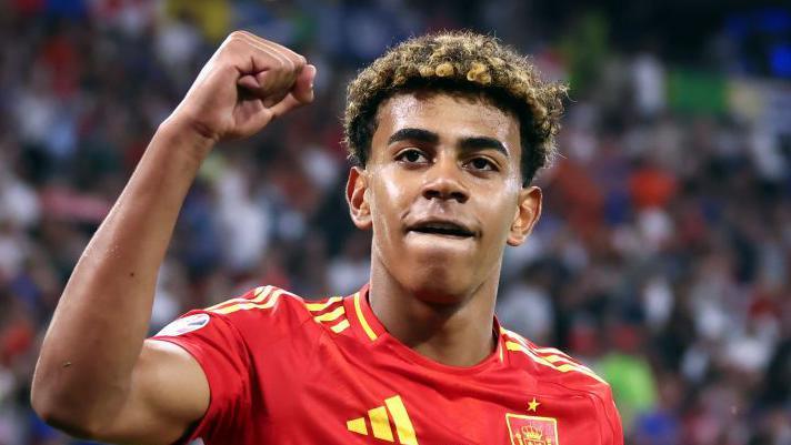 Lamine Yamal Forges Unique Path Beyond Messi Comparisons Ahead of World Cup