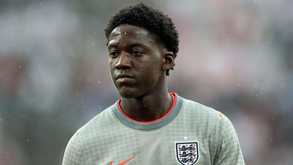 Rooney Backs Mainoo Over Anderson for England’s World Cup Clash with DR Congo