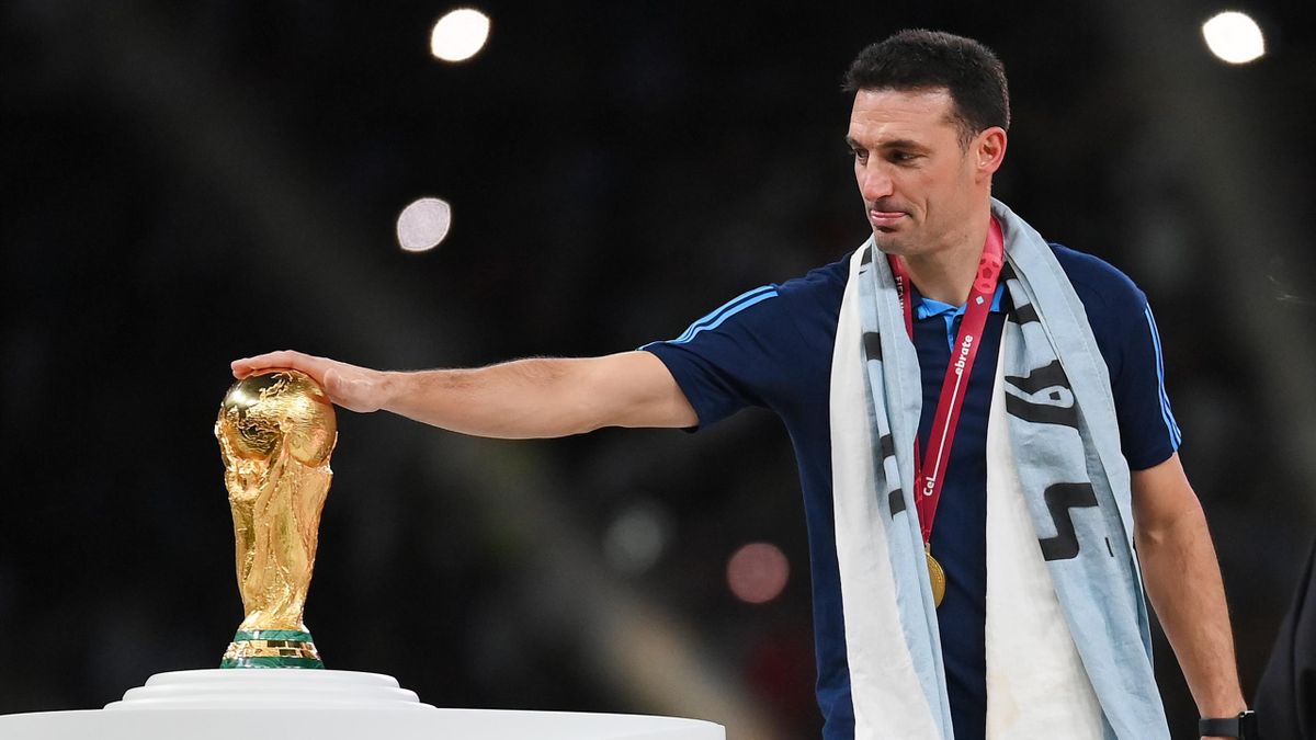 Lionel Scaloni Urges Focus on Football as Argentina and England Prepare for Historic 2026 World Cup Semi-Final