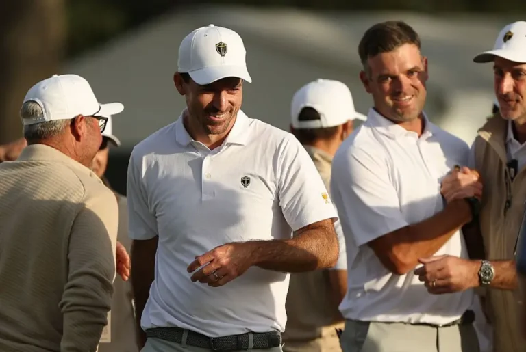 Internationals Hold Three-Point Lead Over US Heading into Presidents Cup Singles